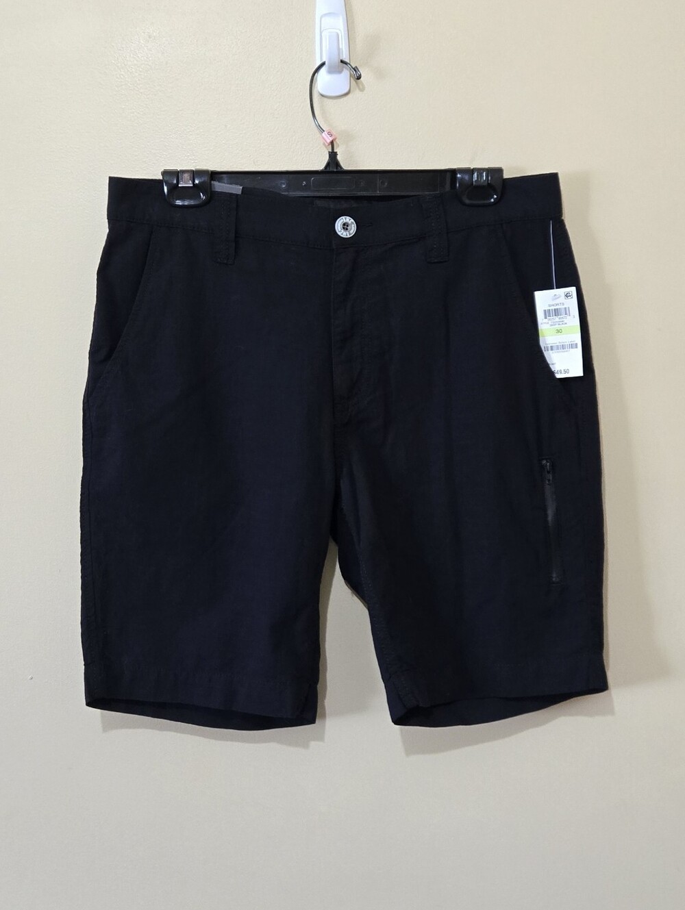 NWT Inc International Concept Black Shorts